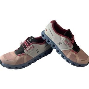 On Cloud 5 Women's Pink and Gray Running Shoes